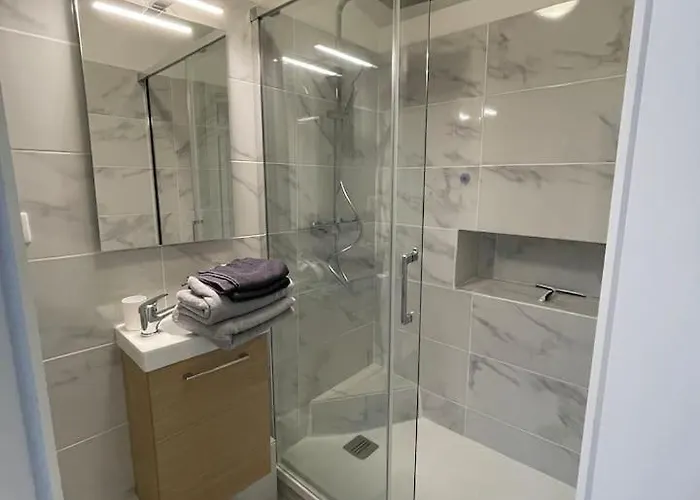 2 Personnes Plein Centre Rue Pietonne Appartement