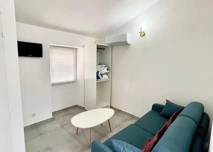 2 Personnes Plein Centre Rue Pietonne *