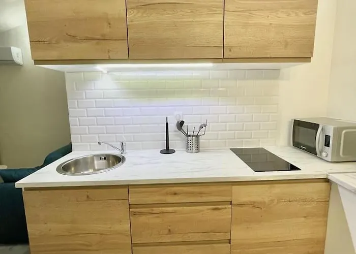 2 Personnes Plein Centre Rue Pietonne